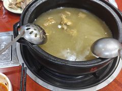 -菌之家·专业纯野生菌火锅·特色炒菌