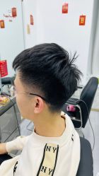 -LILI·HAIR SALON理理造型