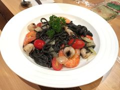 WOW海鲜墨鱼汁意面-必胜客(省府店)