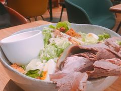 凯撒色拉配烤牛肉-Wagas沃歌斯(环贸店)