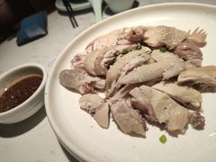红葱头蒸鸡-大榕树下顺德菜(融创茂店)