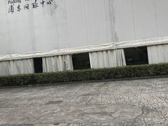 -源深体育中心-停车场