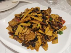 萝卜干腊肉-马凯餐厅(长椿街店)
