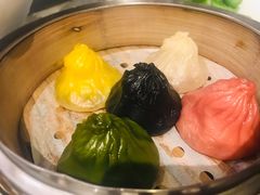 五彩小笼包-东南里湖景餐厅·新闽菜(浦西万达店)