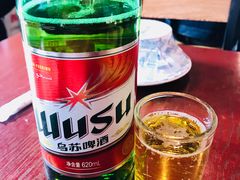 乌苏啤酒-玫瑰红烤羊排(北新桥三条店)