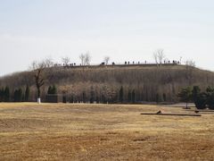 -汉长安城未央宫国家考古遗址公园