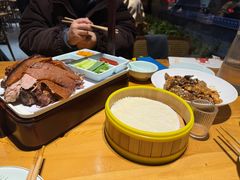 -肘子酥·天津菜·特色捞面(德云社店)