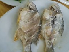 -鑫悦楼煎蟹·16年海鲜大排档