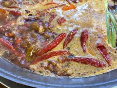 -黄潇洒老火锅(九眼桥宏济巷店)