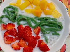士多啤梨芒果绿茶拉面-甜心妈妈·榴莲星级糖水(北京路总店)