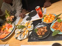 -枝魯枝魯自助料理