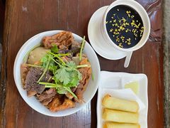 -周大娘牛乳(旧寨古村总店)