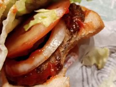 牛肉汉堡-汉堡王(金鹰天地广场店)