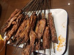 生烤羊排-青海名吃尕张娃非遗烤肉(海湖总店)