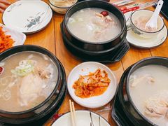 -长寿参鸡汤(朝韩风情街店)