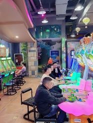 -菲菲羊乐园(临平银泰城店)