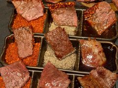 -铭牛烧肉·和牛海鲜自助(高新月牙湖店)