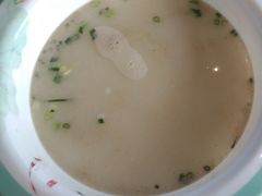 -忘情水鱼头·鲜鱼火锅(滨江中路店)