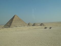 -吉萨金字塔群