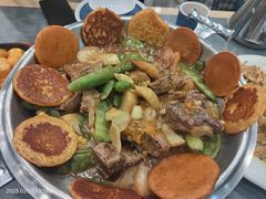 东北一锅出-东北农家小院(定西路店)