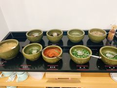 自助调料区-岳合轩老北京涮肉