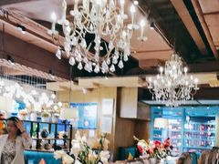 -领鲜活海鲜榴莲自助火锅(东门店)