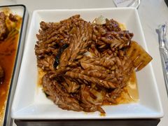 -梅飞酒家(名辉豪庭店)