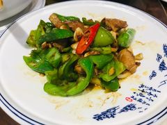 -那家老院子东北菜·饺子·小鸡炖蘑菇(艳华街店)