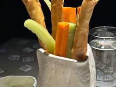 -穹六人间 people 6(岳阳路店)