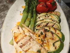 -LESCEDARS Brasserie Bistro香柏树