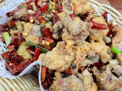 -胡子饮食店