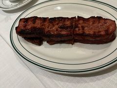 -Wolfgang’s Steakhouse 沃夫冈牛排馆(上海白玉兰广场店)