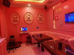 -范特西FANTASY量贩式KTV(民主广场店)