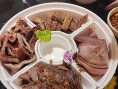 -孙记驴肉山庄(李桥店)