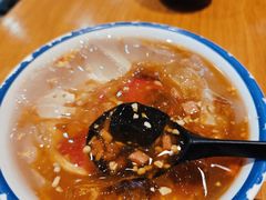 -红渡小香·牛肉麻辣香锅(车站南路店)