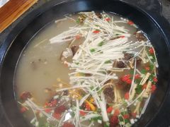 -景明轩•养生酸汤鱼火锅 云贵鲜菌 现舂野果酸汤(王寨小区店)