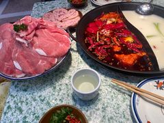 -鸿姐老火锅(花园路店)