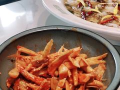 敲糖棒棒鸡-渔语鱼酸菜鱼新川菜(来福士店)