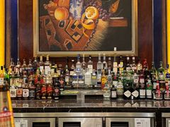 -龙虾酒吧扒房(宁波香格里拉店)