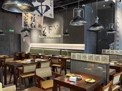 -张翻越·川渝冒菜·武汉黑鸭煲(城北万象城店)