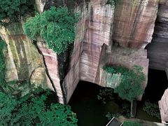 -广州莲花山旅游区