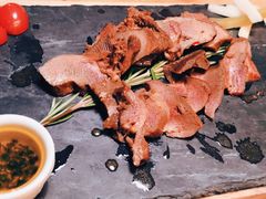 -囧吉香生蚝牛排馆(湖北路店)