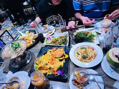 -The Dishes Seafood & Restaurant