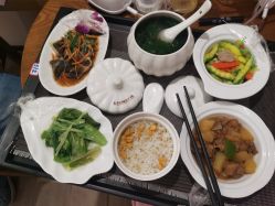 -宝生月子中心·独栋独院式(南山店)