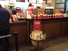 -星巴克(广州中华广场B1层店)