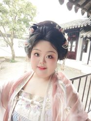 -一揽芳华汉服旗袍体验馆(拙政园店)