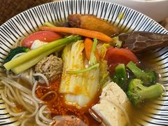 经典拼盘-漫蔬•台北蔬食小馆VEGGIEBOIL(朝晖店)