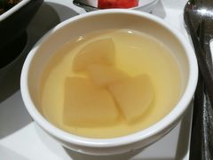 萝卜汤-轻蔬不用等·素食(江苏路店)