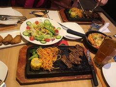 -必胜客(城西银泰店)