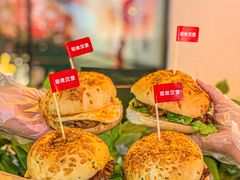 -必胜客(WOW中心城店)